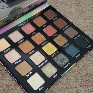 Violet Voss Like a Boss Pro eyeshadow palette